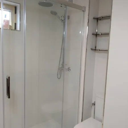 Apartamento Luminoso Con Buena Ubicacion Apartment *